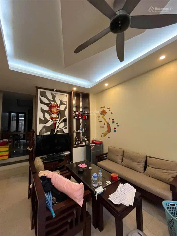 13 triệu (tl), full đồ, cần cho thuê nhà ngõ 487 phố kim ngưu hbt.