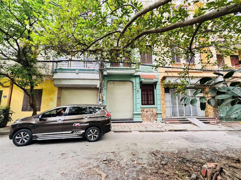 Cho thuê nhà 60m2*4 tầng, nguyên căn ngõ 156 phố lạc trung, hai bà trưng, giá 15 triệu