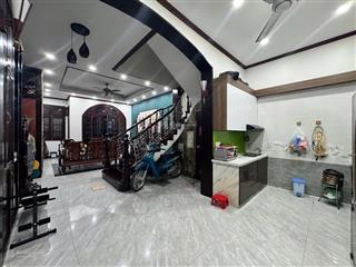 Cho thuê nhà 60m2*4 tầng, nguyên căn ngõ 156 phố lạc trung, hai bà trưng, giá 15 triệu