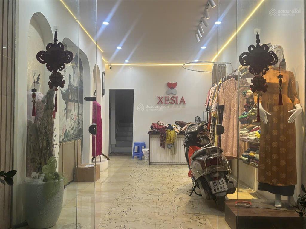 Cho thuê nhà 48m*5 tầng, nguyên căn, đào tấn, ba đình, giá 26 triệu.