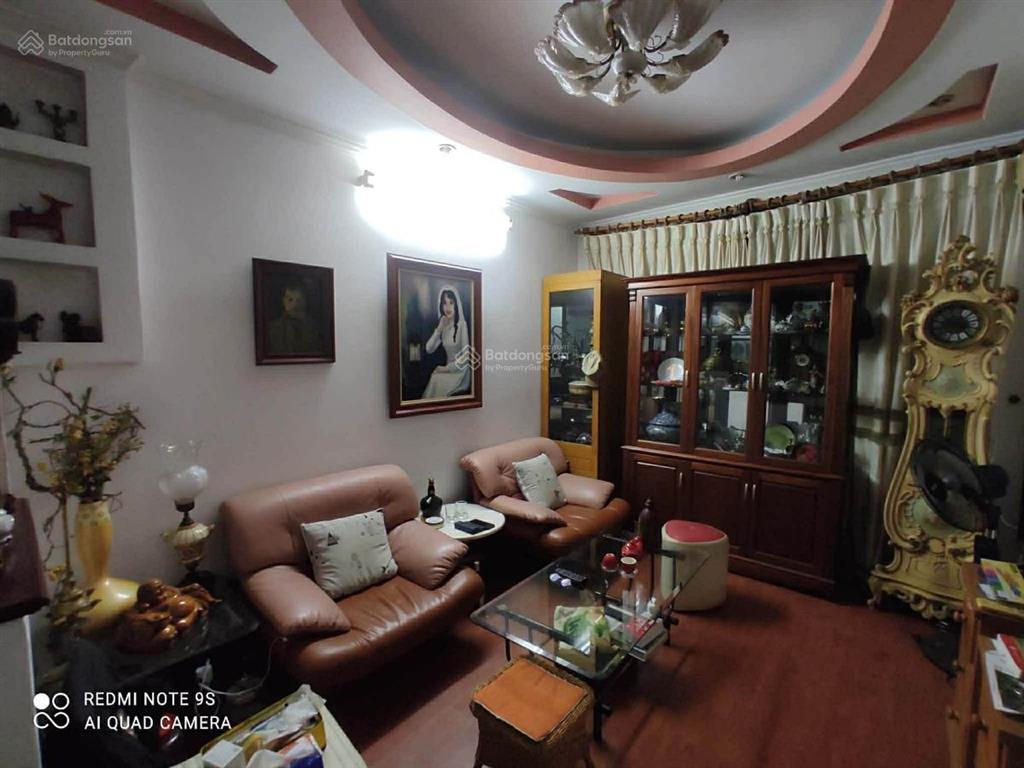 Độc nhất bán nhà phố vũ ngọc phan, 15m ra oto, trước nhà 3 gác đỗ cửa, ngõ nông 35mx5tầng, 9tỷ81