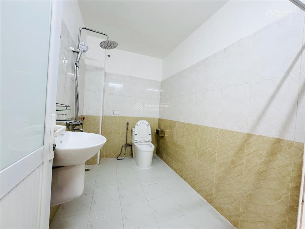 Độc nhất bán nhà phố vũ ngọc phan, 15m ra oto, trước nhà 3 gác đỗ cửa, ngõ nông 35mx5tầng, 9tỷ81