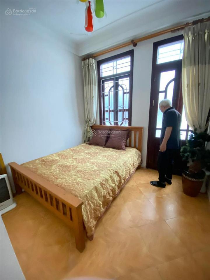 Độc nhất bán nhà phố vũ ngọc phan, 15m ra oto, trước nhà 3 gác đỗ cửa, ngõ nông 35mx5tầng, 9tỷ81