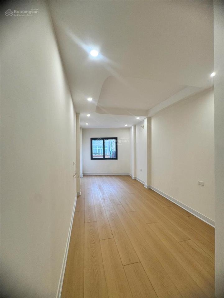 Siêu đẹp bán nhà phố phương mai, tháng máy, dòng tiền tốt, view hồ, 2m ra phố, 35m*6tầng ,10tỷ500