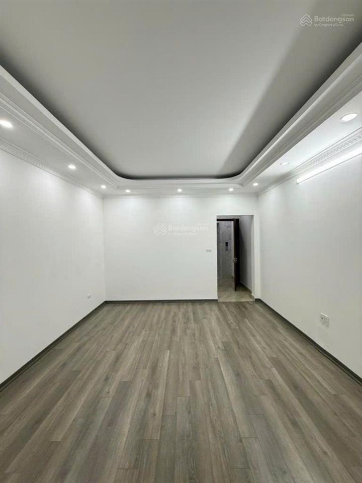 Hiếm nhà bán phố thanh miến, oto 2 chiều, mới kính koong, thang máy xịn, 39.6m2x5 tầng, 14 tỷ