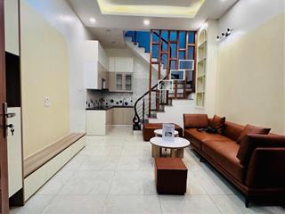 Hiếm!bán nhà đẹp phố hào nam, ngõ rộng thoáng, dân trí cao, ra oto cực gần , 35m*5tầng ,10tỷ96