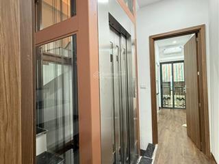 Bán nhà đẹp, phố đê la thành, dòng tiền ổn định, thang máy, 14p khép kín, 59m2*8tầng, 18tỷ500