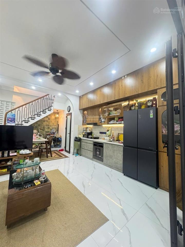 Siêu đẹp!bán nhà phố thổ quan, trước nhà thoáng, ngõ thông, 100m ra mặt phố, 35m*4tầng  8tỷ