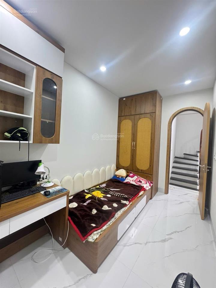 Siêu đẹp!bán nhà phố thổ quan, trước nhà thoáng, ngõ thông, 100m ra mặt phố, 35m*4tầng  8tỷ