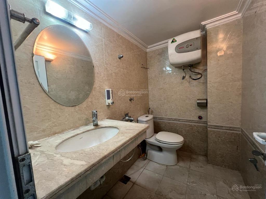 Bán nhà đẹp! nguyễn phúc lai, thông nhiều nơi, ngõ 3 gác phi, 10m ra oto, 45m*4tầng , 13tỷ