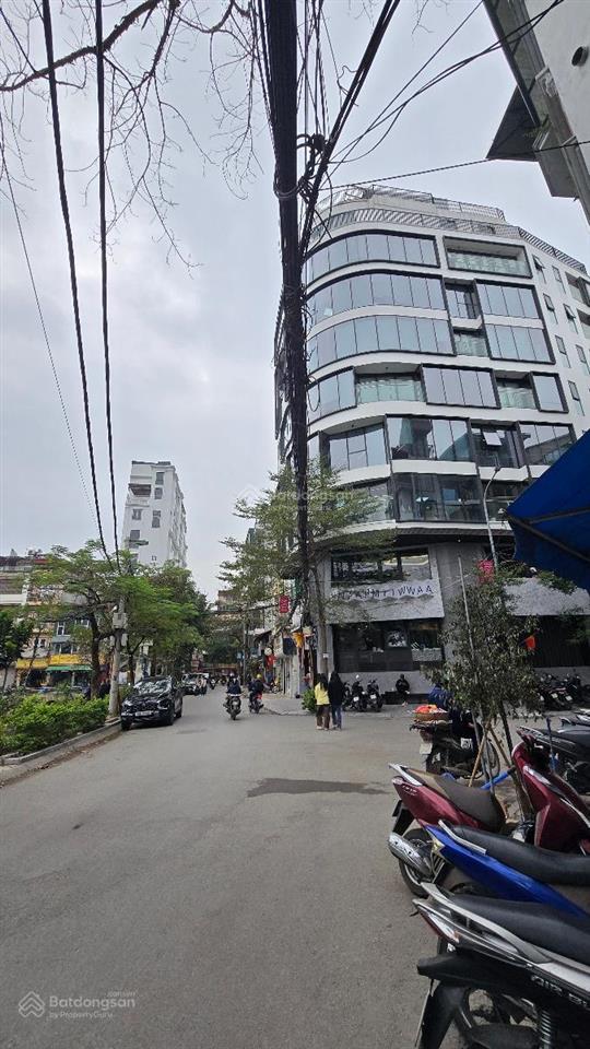 Hiếm! nhà đẹp đội cấn, 1 bước ra hồ hữu tiếp, ngõ nông , 15m ra mặt phố, oto , 35m*4tầng, 11tỷ400