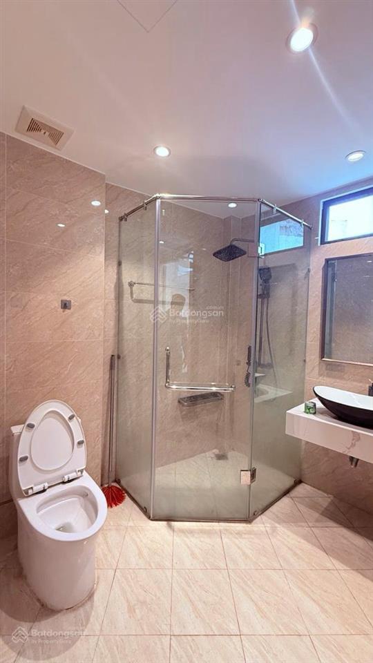 Hiếm! bán nhà phố đào tấn, ngõ to rộng, 40m ra oto, tặng full nội thất, 30m2*5 tầng, 7,7 tỷ