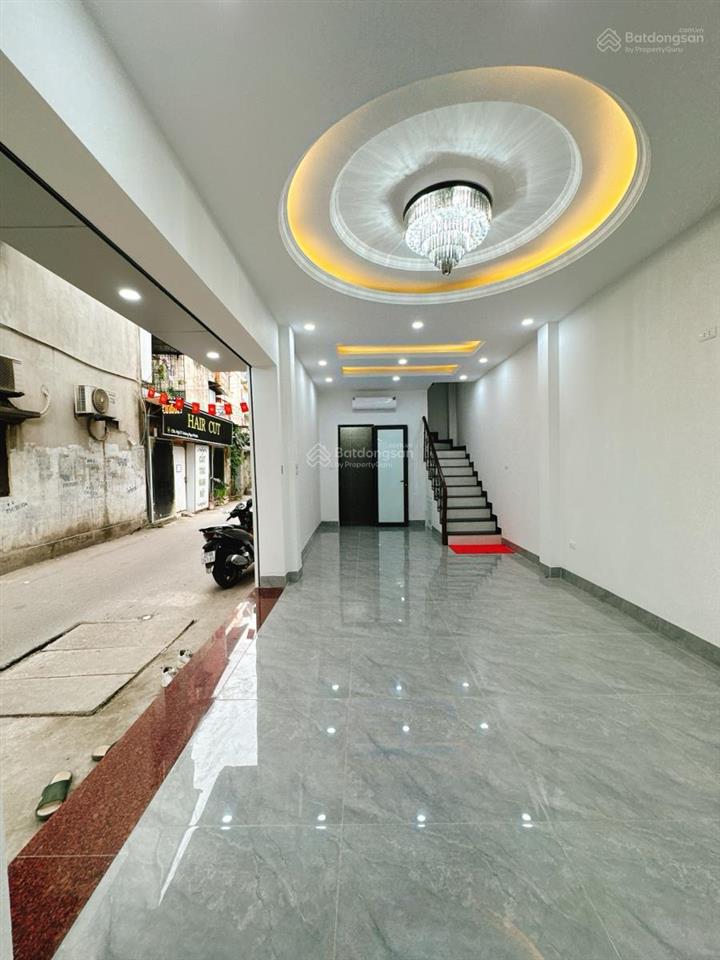 Nhà đẹp phố hoàng ngọc phách, kinh doanh tốt, lô góc 3 thoáng vĩnh viễn, đường to thoáng, 60m*5tâng