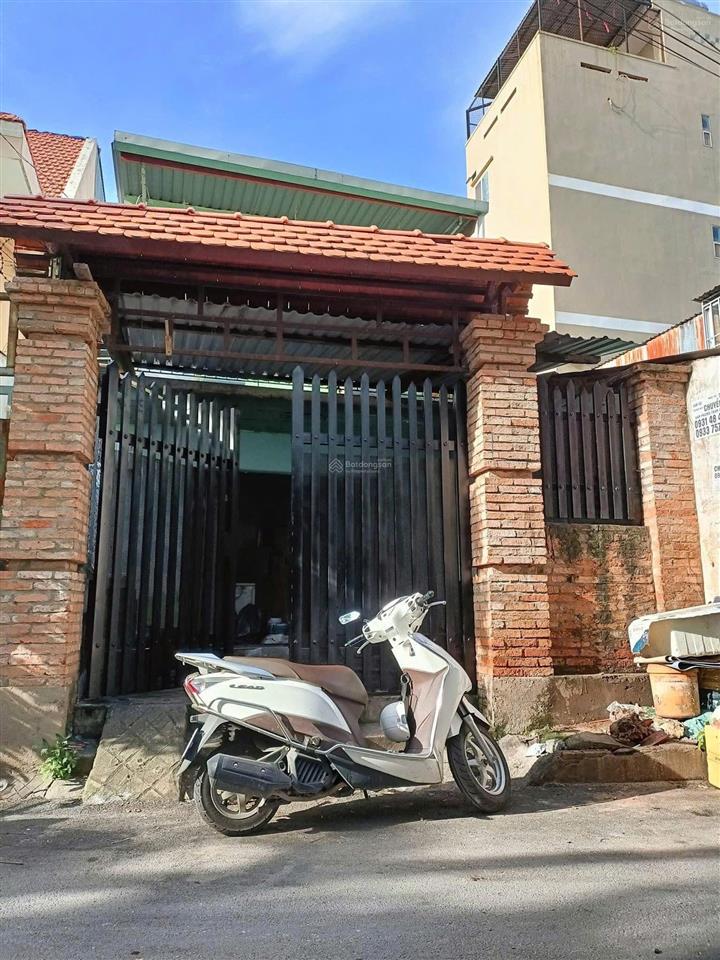 Bán nhà nát gpxd hầm 7 tầng (6x20m). phù hợp xây chdv dòng tiền lên đến 120tr/tháng. giá 15.5 tỷ.