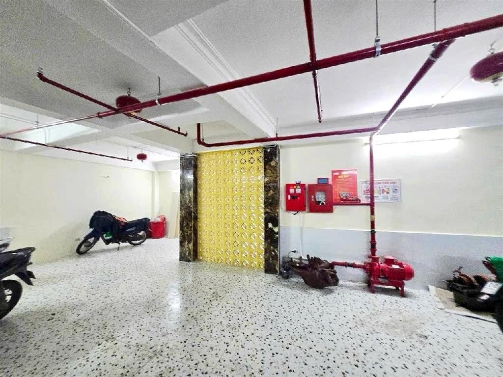 Bán chung cư mini phố kim giang, 75m2, 7t, tháng máy, 22pn, 100tr/th, pccc đầy đủ, giá 20,5 tỷ