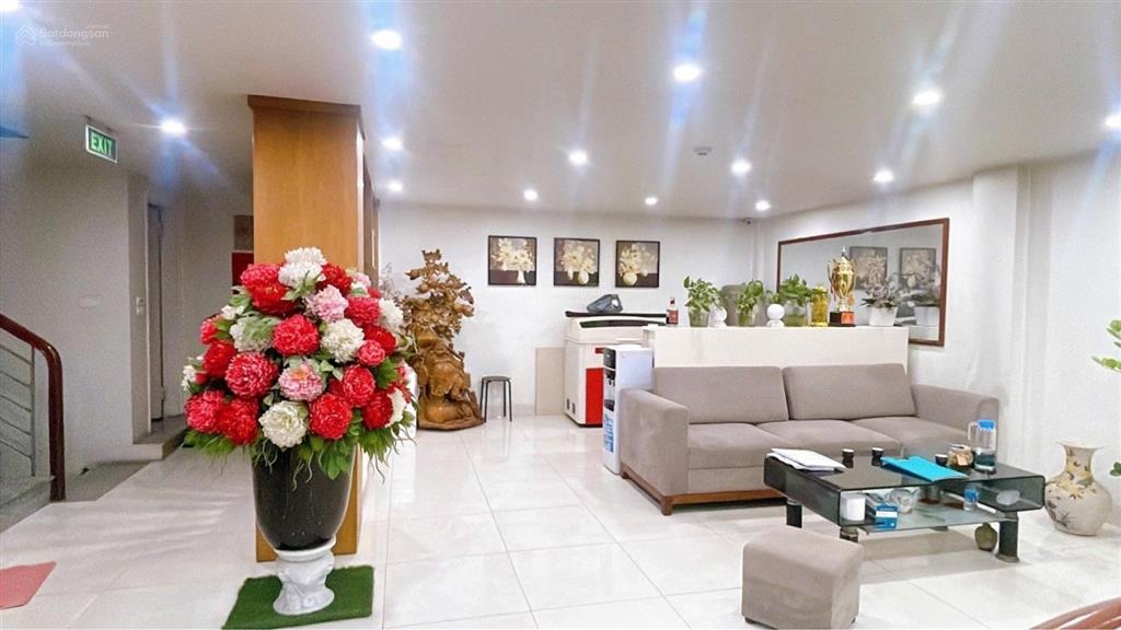 Bán tòa nhà văn phòng đường nguyễn xiển, thanh xuân 105m2, 9t, mt 8,8m giá 48 tỷ ngõ thông ô tô vào