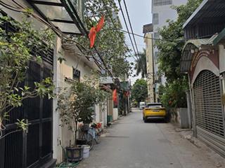 Chính chủ cho thuê nhà 65m2 làm kho hàng tại liên mạc, bắc từ liêm, hn (p. thượng cát mới).