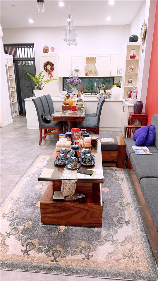 Chuyển nhượng căn nhà phố trong lavidahướng đông namthoáng mátphong thủy tốtfull nội thất xịn