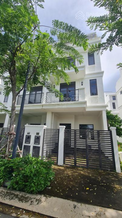 Sang nhượng nhà phố căn góc mảng xanh 4pn, 5wc tại la vida residences, 7 tỷ, 78m2  hướng bắc