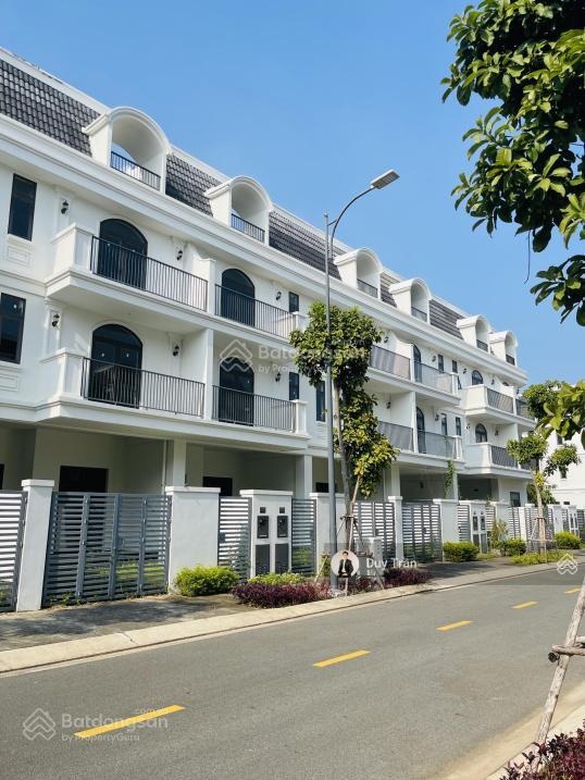 Sang nhượng nhà phố căn góc mảng xanh 4pn, 5wc tại la vida residences, 7 tỷ, 78m2  hướng bắc