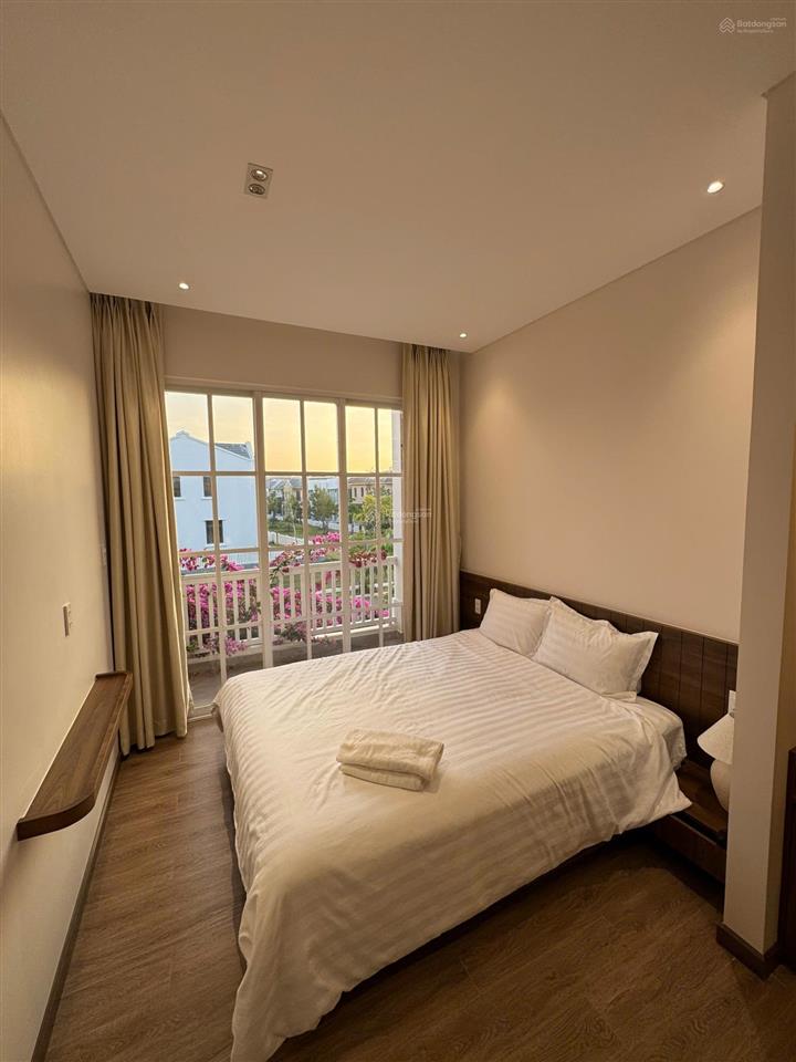 Nhà phố full nội thất 3pn giá chỉ 4 tỷ nằm ngay công viên giá tốt nhất tại novaworld phan thiết