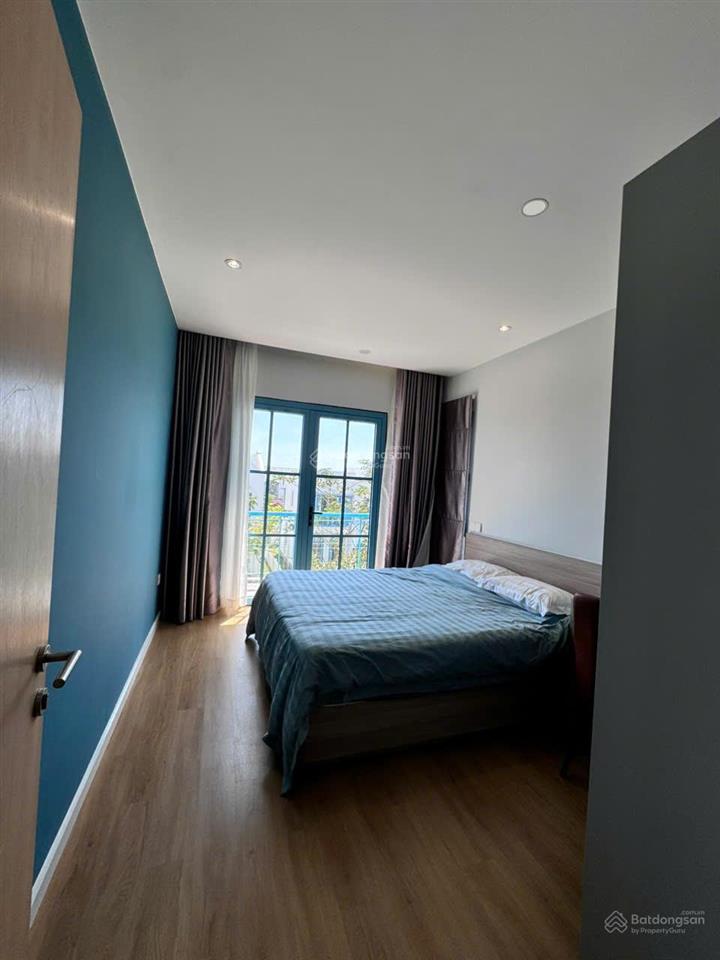 Cắt lỗ sâu giá chỉ 4.8 tỷ biệt thự full nội thất gần hồ bơi rẻ nhất novaworld phan thiết