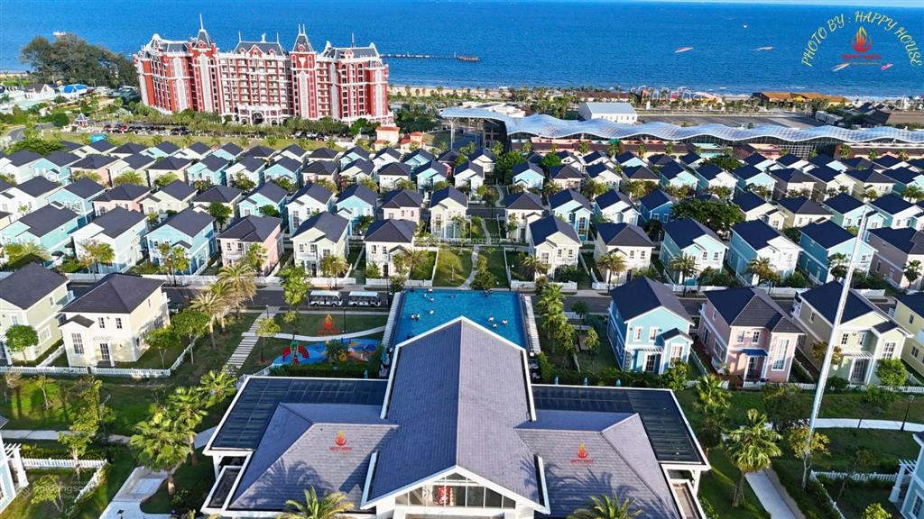 Nhà phố góc công viên diện tích 120m2 giá rẻ nhất chỉ 3.6 tỷ nhà sẵn vị trí đẹp tại novaworld