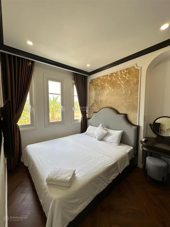 Cắt lỗ sâu + tặng nội thất biệt thự 200m2 hướng đông nam đường lớn 16m giá 6.2 tỷ rẻ nhất novaworld