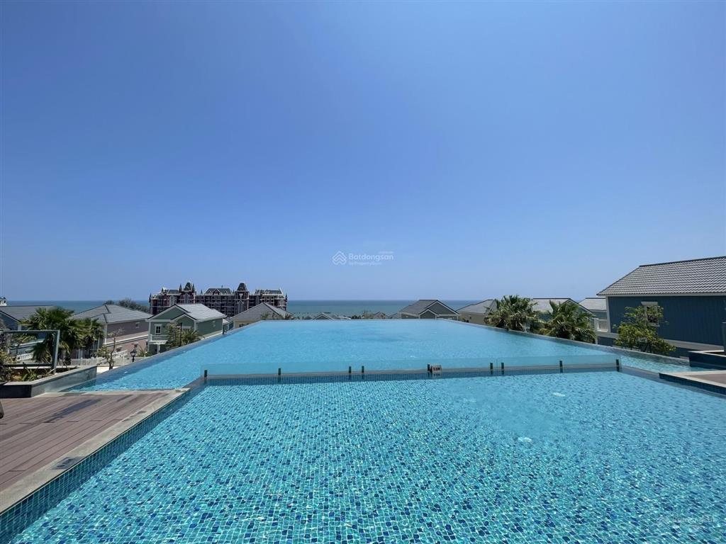 Kẹt tiền cần bán nhanh biệt thự song lập 8x20 nằm gần clubhouse, hồ bơi giá chỉ 4.2 tỷ rất rẻ