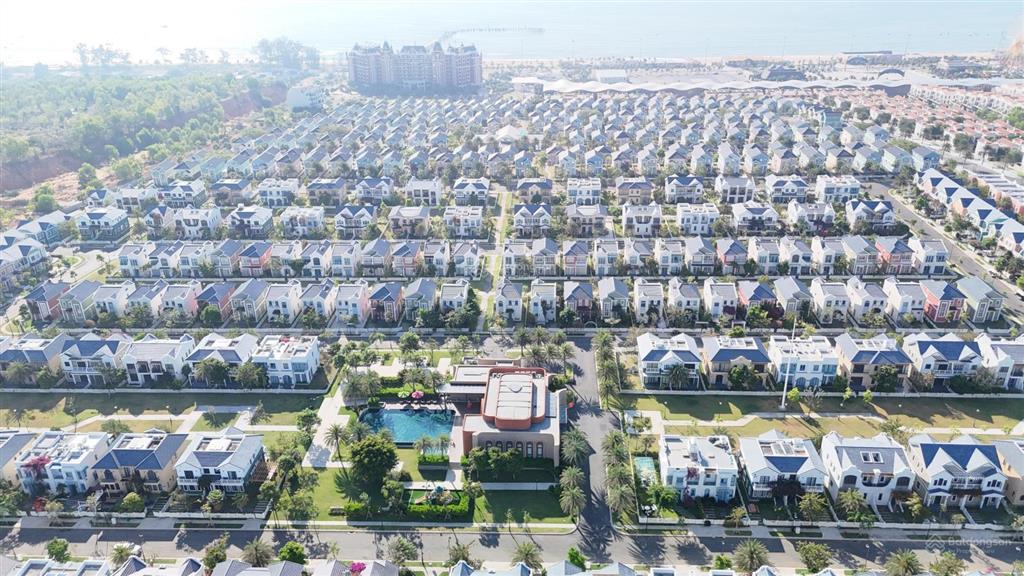 Duy nhất biệt thự đơn lập hướng biển, giá 6.5 tỷ full nội thất 4 phòng ngủ giá lỗ sâu novaworld pt