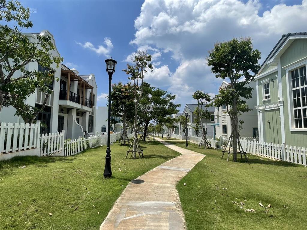 Cắt lỗ sâu biệt thự nằm ngay hồ cảnh quan đẹp novaworld phan thiết chỉ 5.3 tỷ bao thuế phí