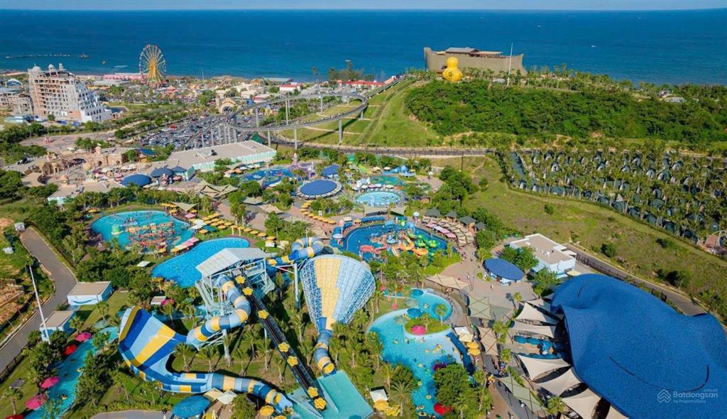Cắt lỗ sâu biệt thự nằm ngay hồ cảnh quan đẹp novaworld phan thiết chỉ 5.3 tỷ bao thuế phí