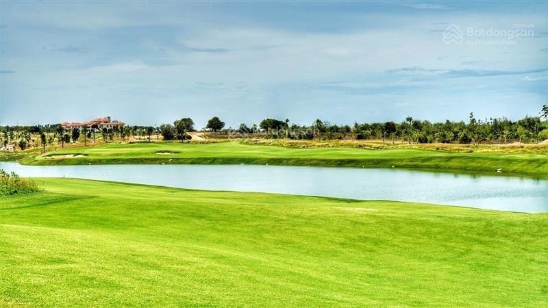 Gía giá hời khu golf, biệt thự golf 300m2 view bao trọn sân golf và view biển cắt lỗ sâu chỉ 9.6 tỷ