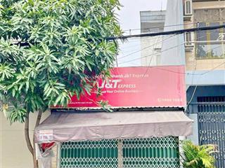 Bán nhà cấp 4 ngay chợ tân mỹ q7 tiện xây mới, đang cho thuê làm kho 300tr/năm
