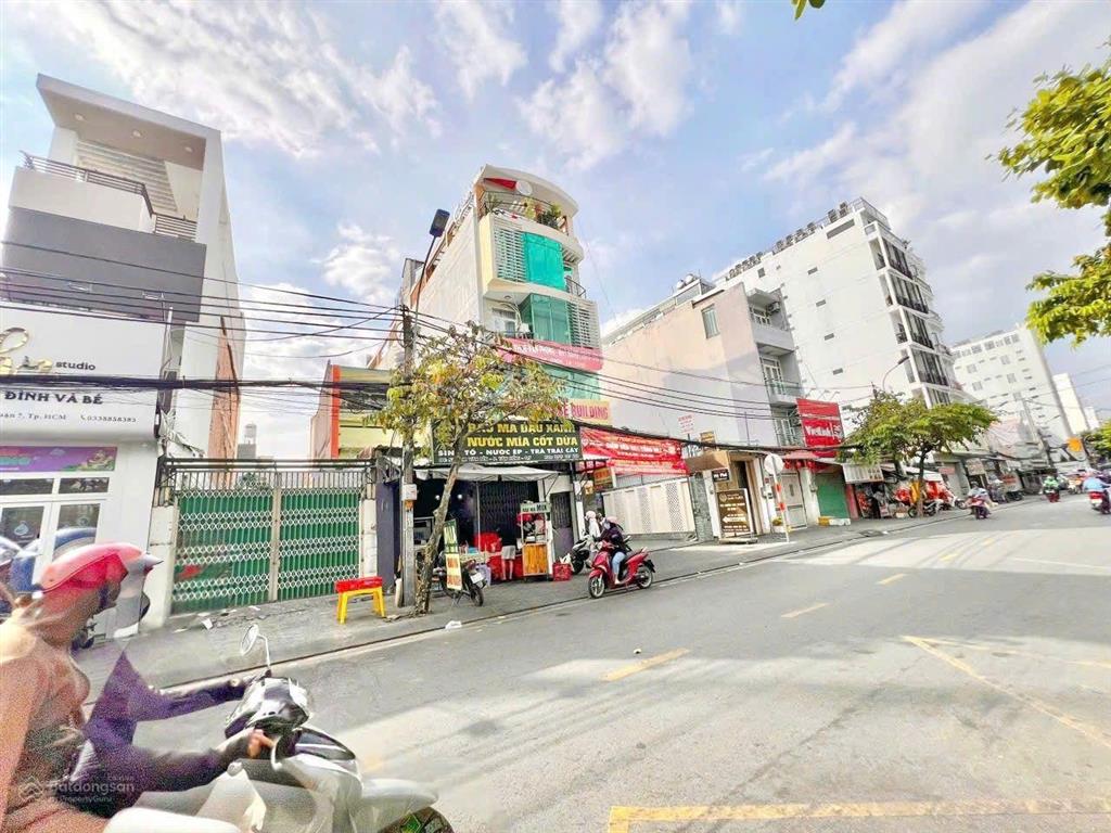 Đất trống mặt tiền kinh doanh lâm văn bền quận 7 tphcm