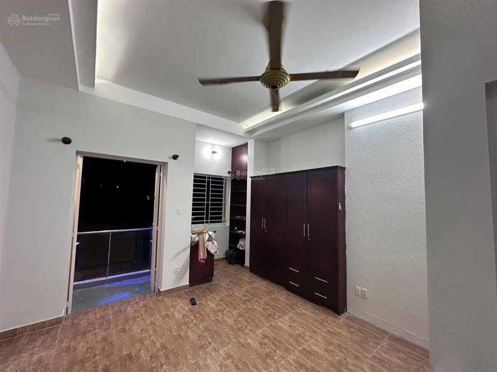 Bất động sản dòng tiền hẻm xe hơi 8m ngay khu him lam quận 7