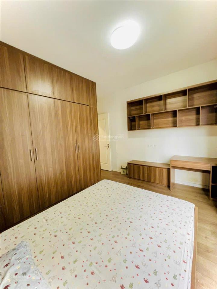 Cho thuê căn hộ golden west lê văn thiêm 3 phòng ngủ full đồ giá chỉ 15 triệu/tháng