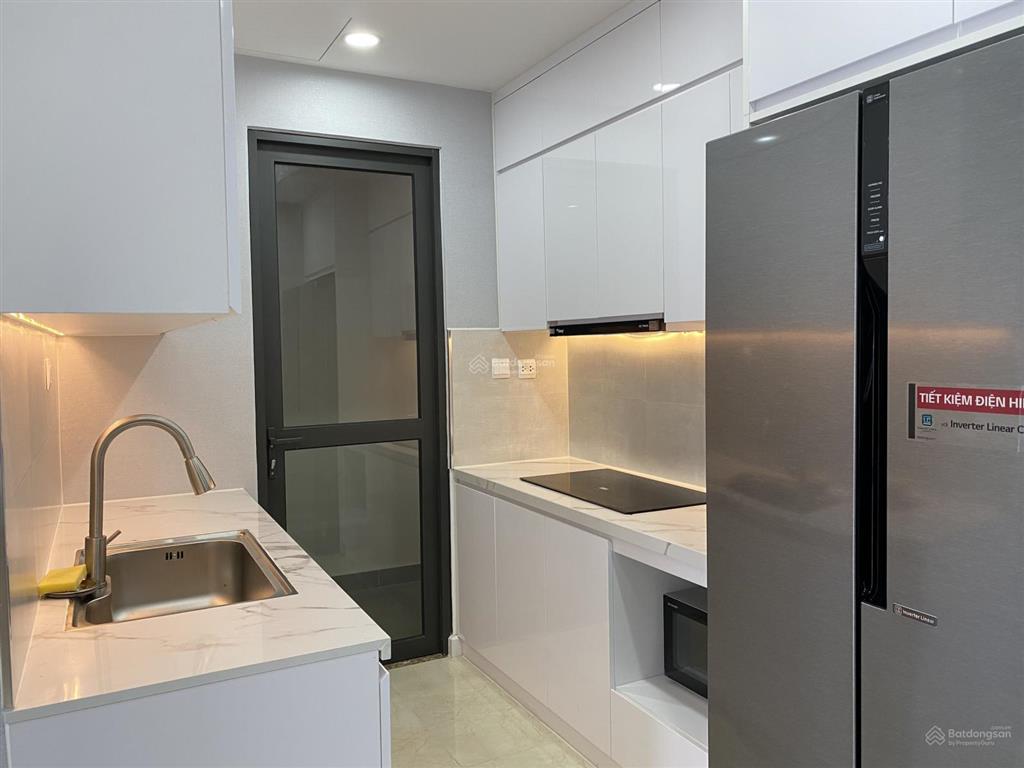Cho thuê căn hộ thống nhất complex nguyễn tuân, 125m2, 3 phòng ngủ full đồ giá chỉ 20 triệu/tháng
