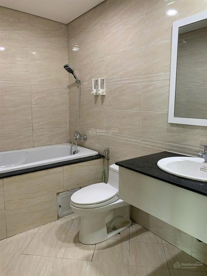 Chính chủ ký gửi bán căn góc golden land 145m2, 3 ngủ full nội thất giá chỉ 12 tỉ