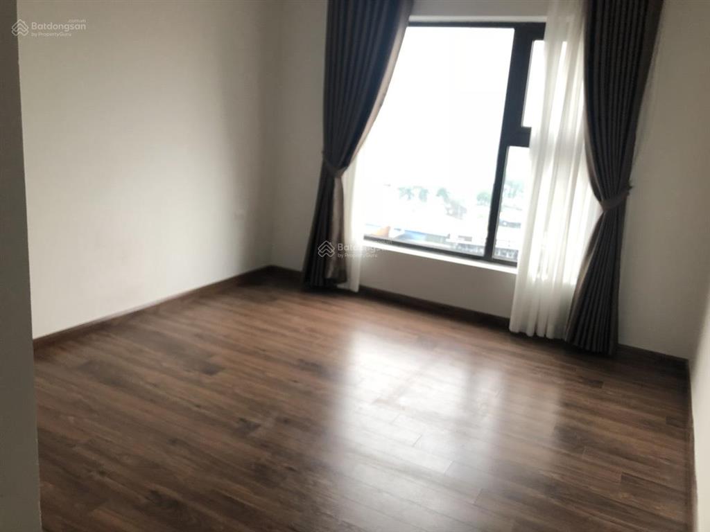 Cho thuê căn hộ cao cấp eurowindow trần duy hưng, 95m, 2 ngủ cơ bản 15tr/ tháng