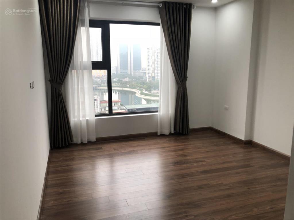 Cho thuê căn hộ cao cấp eurowindow trần duy hưng, 95m, 2 ngủ cơ bản 15tr/ tháng