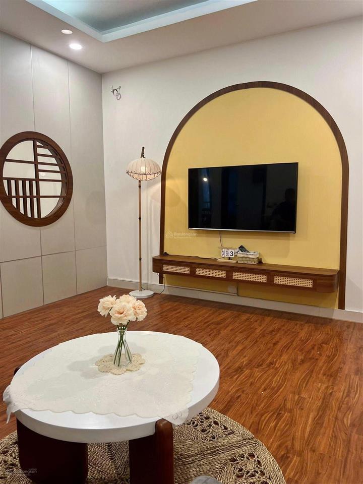 Hot! cho thuê căn hộ golden land 3 phòng ngủ full đồ đẹp cao cấp chỉ 15 triệu/tháng