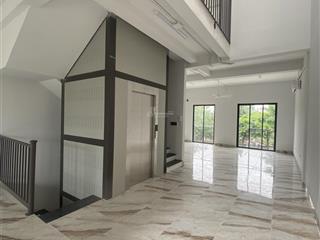 Cho thuê văn phòng 92m2 tại the manor central park, giá siêu hời 200 nghìn / m2/th