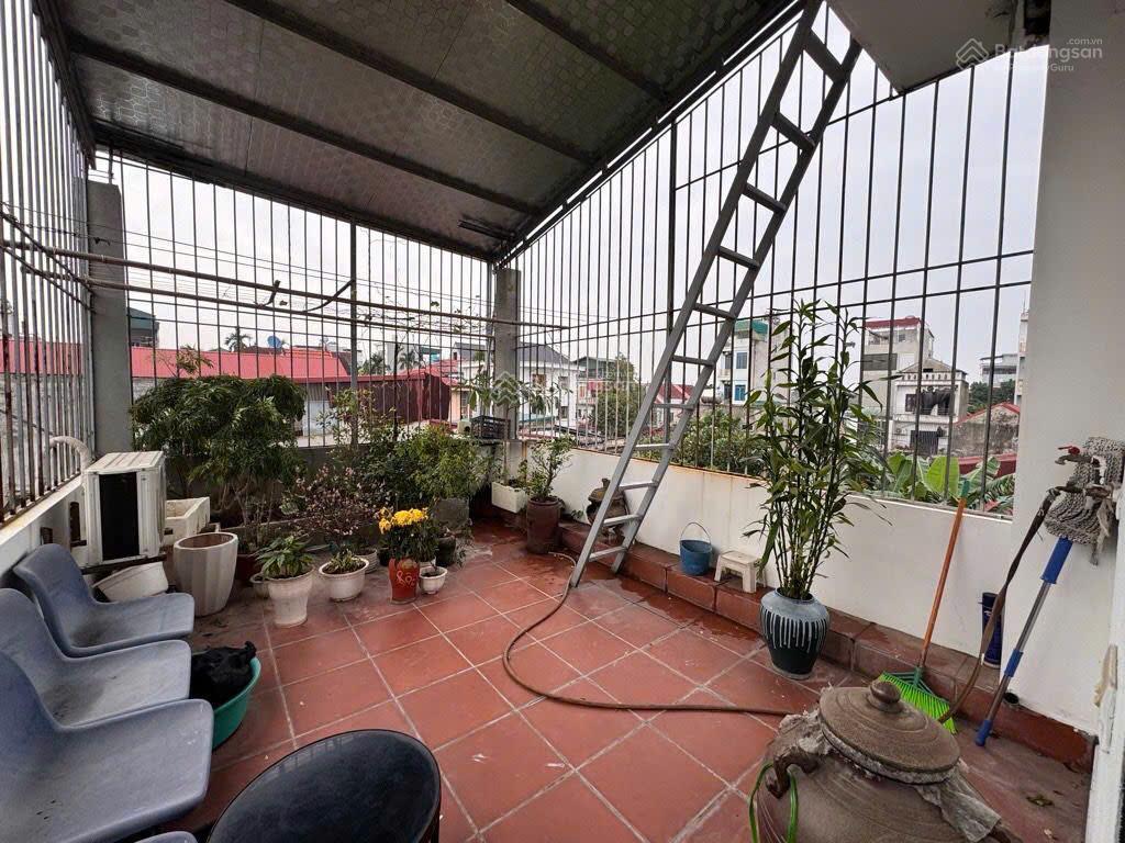 Bán nhà riêng tại thọ am, 33m2  4 tầng  4 ngủ  5,3 tỷ pháp lý đầy đủ