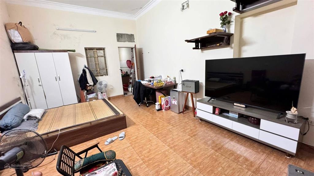 Bán nhà riêng đội 9 ngọc hồi  2 mặt tiền  ngõ thông  1 nhà ra ô tô tránh  60m2  6,3 tỷ