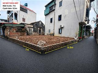 Lô góc đại áng  ngõ ô tô  sát nguyễn quốc trinh 73m2 8,5 tỷ