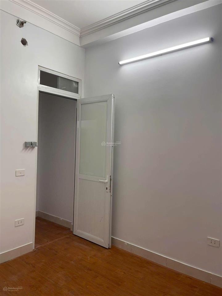 Bán nhà dân xây tại nội am, 4,99 tỷ, 43m2 4 tầng  ô tô chạy thông  gần trường học