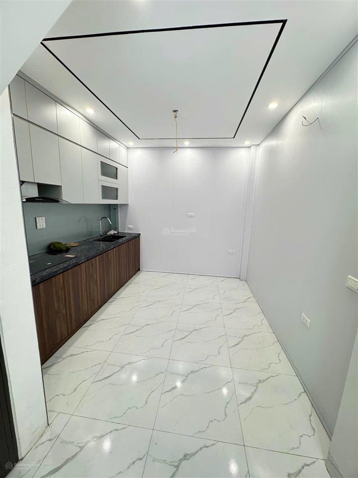 Bán nhà riêng tại thọ am, 40m2  4 tầng  4 ngủ  5,3 tỷ  pháp lý đầy đủ