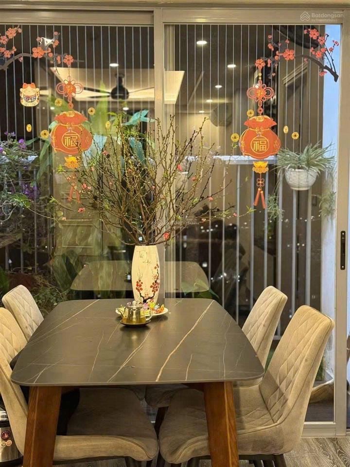 Bán căn hộ chung cư 63m2, 4,63 tỷ tại tứ hiệp plaza view đẹp chỉ với 2pn, 2wc