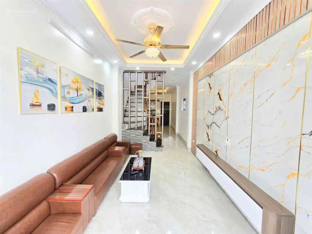 Bán nhà riêng 4 tầng gần cây xăng đông mỹ  46m2  5,6 tỷ